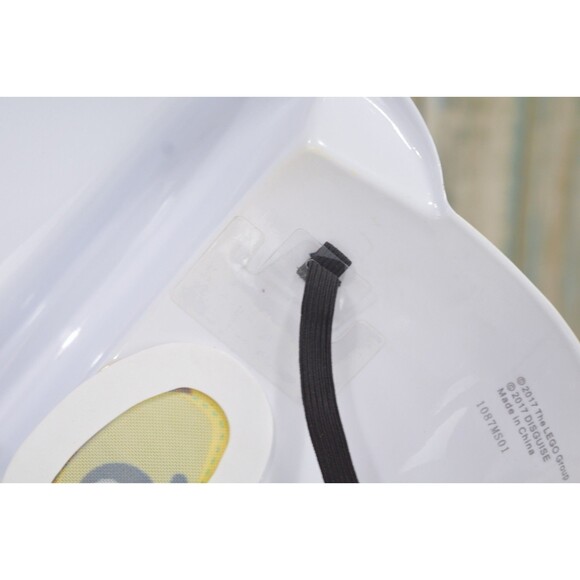 LEGO Minifigure Firefighter Construction Worker Mask Disguise 2017 NWOT - Picture 6 of 6